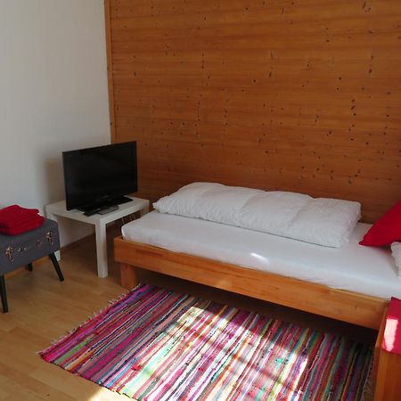 Bed and Breakfast Haus Irmi Knittelfeld Pokoj fotografie